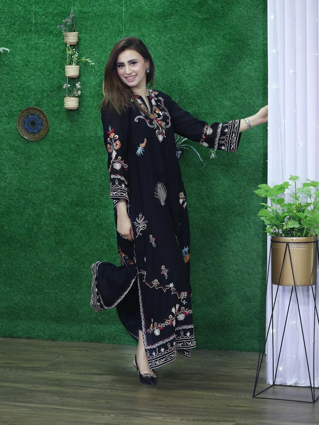 Multi Black 2pcs EMB