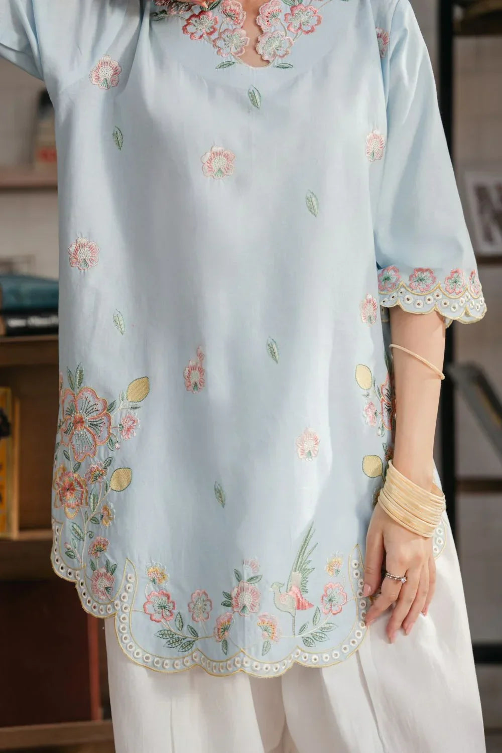 Elara 3 PCs EMB