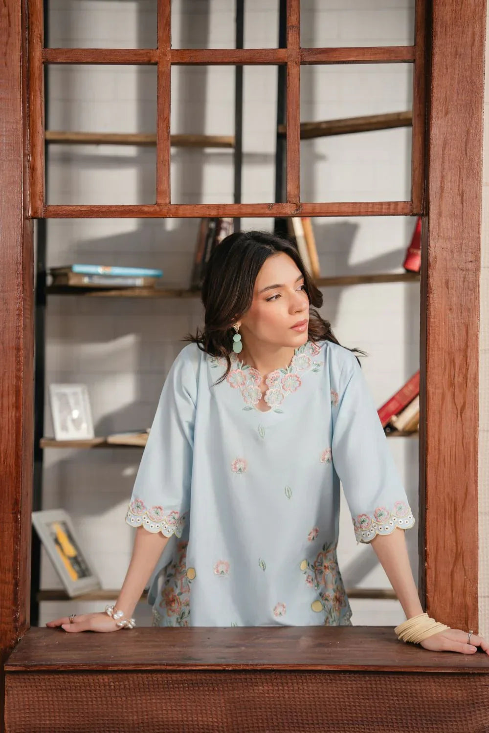Elara 3 PCs EMB